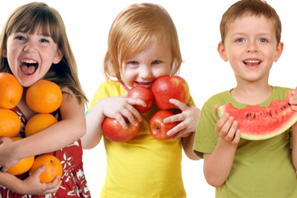 Çocuklarda Beslenme ve Meyve