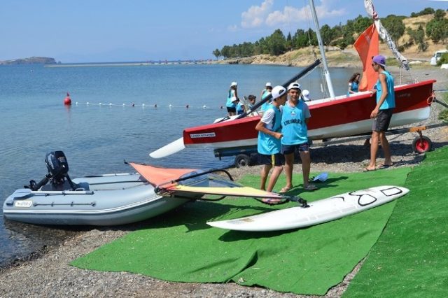 Foça'da Yelken ve Çocuk Projesi