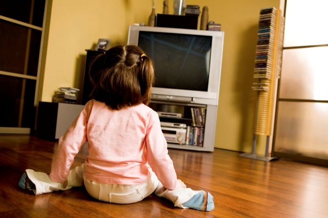 Televizyonun Çocuklara Olumsuz Etkileri