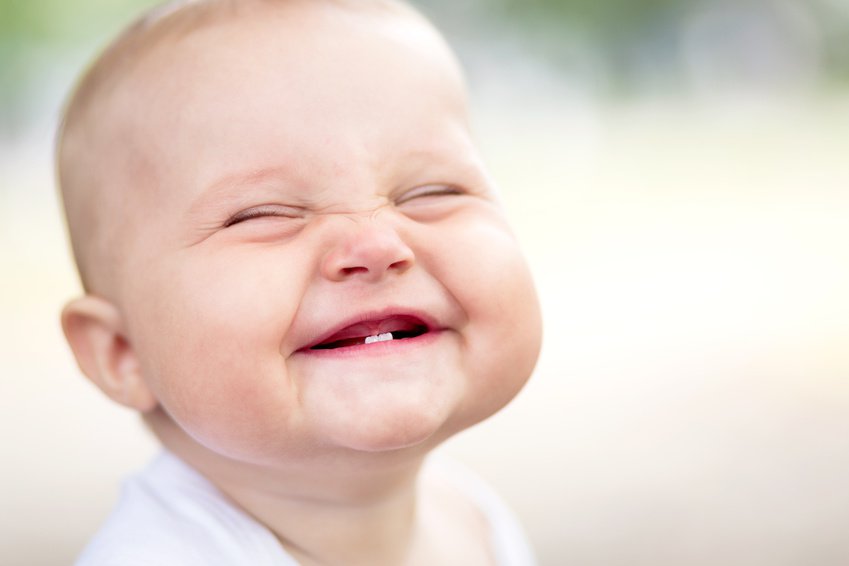 Bebeklerde Diş Çıkarma Belirtileri İlk Süt Dişleri Cicicee