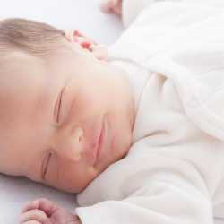 Bebekler Uykuda neden güler