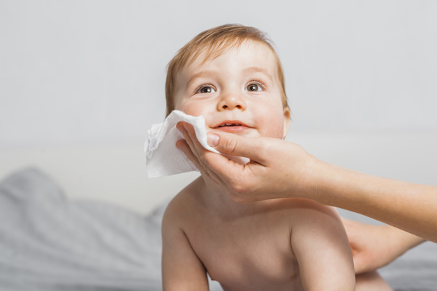 Bebeğin burnu nasıl temizlenir?